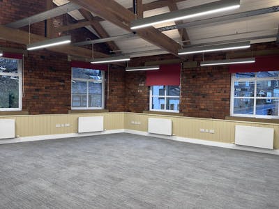 11 Old Combing, Sunny Bank Mills, 83-85 Town Street, Farsley, Office To Let - IMG_62881.jpg