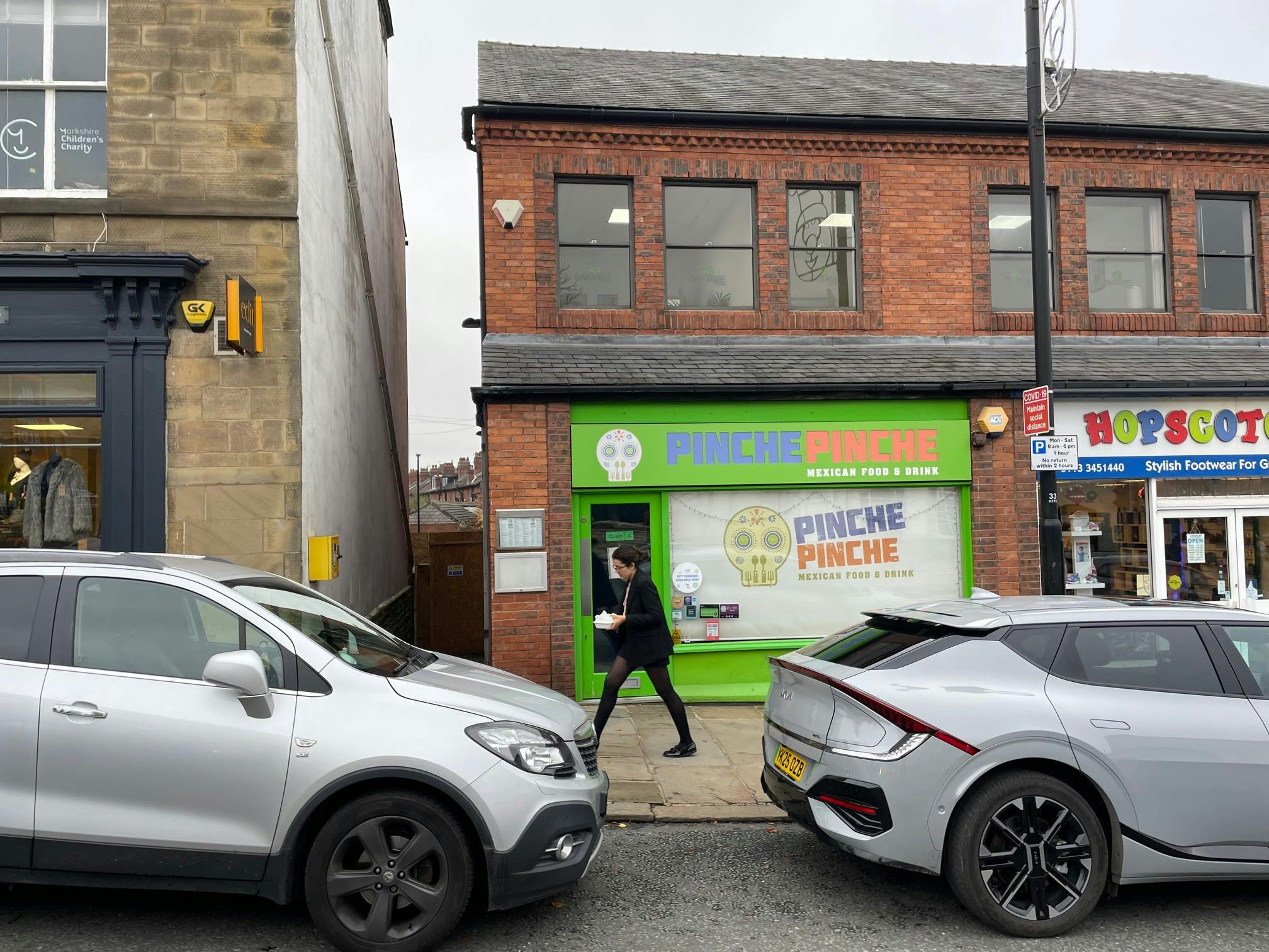 116a Harrogate Road, Chapel Allerton, Leeds, West Yorkshire, LS7 4NY