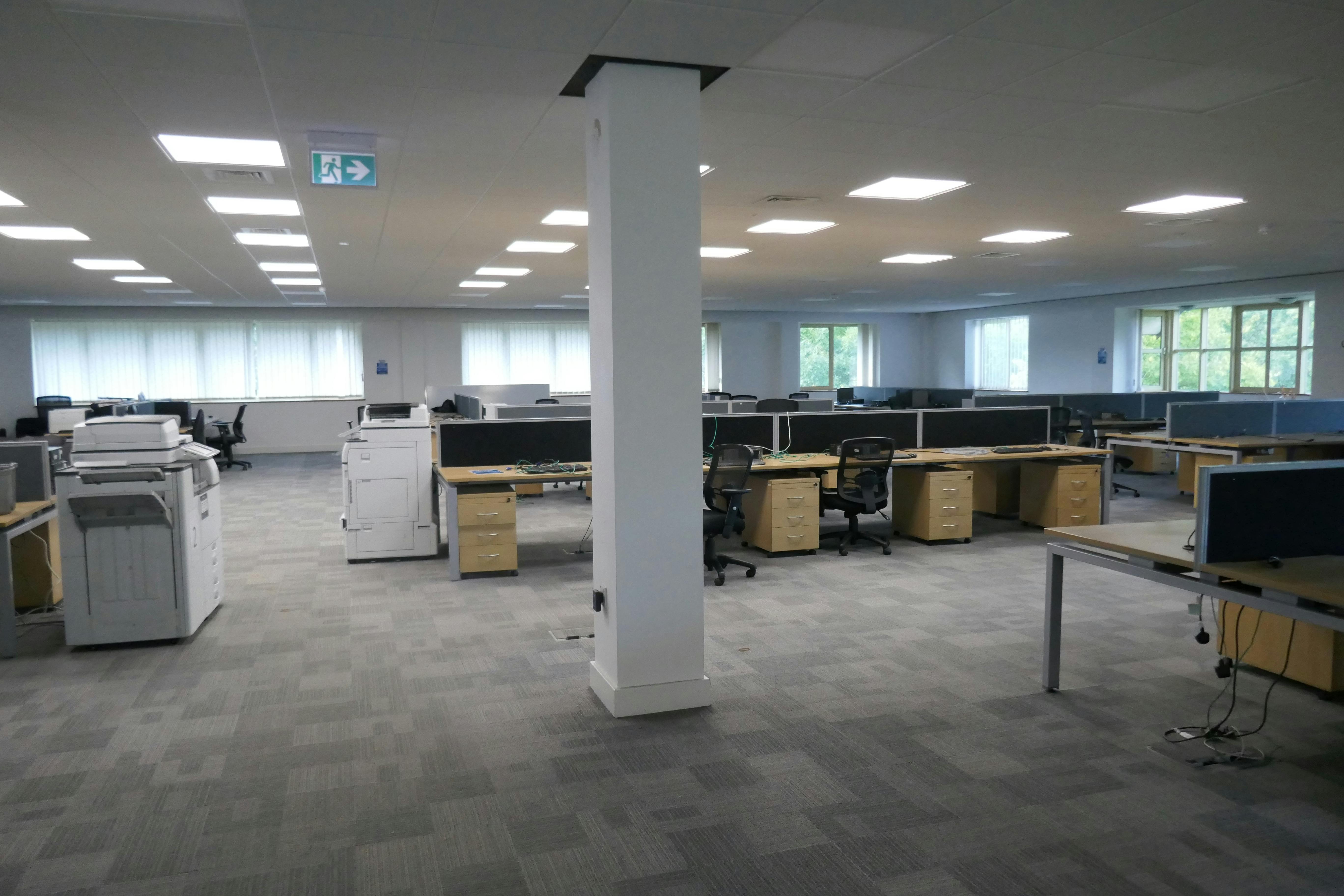 Turnford Place, Broxbourne, Offices To Let - P1060006.JPG