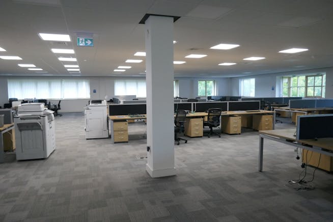 Turnford Place, Broxbourne, Offices To Let - P1060006.JPG
