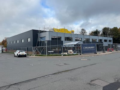 Unit 16 The Birches Industrial Estate, Hills Road, East Grinstead, Warehouse To Let - 16 The Birches 81125.jpg