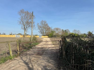 Open Storage Site Terrick, Aylesbury, Open Storage For Sale - 20260416_121853605_iOS.jpg