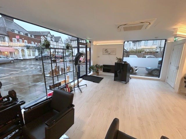 5 High Street, Datchet, Retail To Let - Shop window frontage ii.jpg