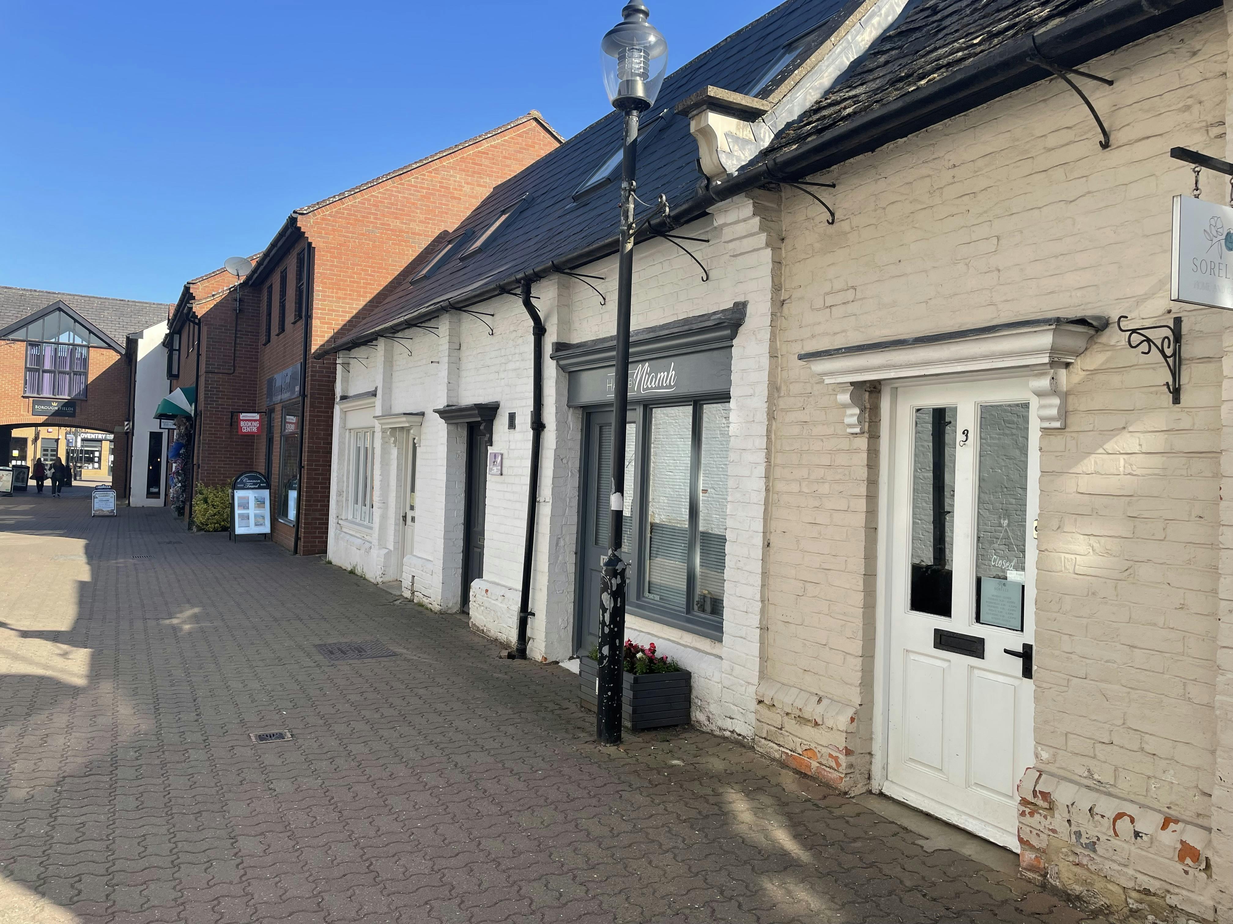 Unit 4 Merchant House, 34 High Street, Swindon, Retail To Let - 2.jpg