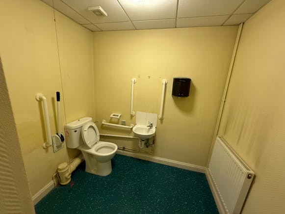 665-665A High Road, Benfleet, Retail To Let - WhatsApp Image 20251029 at 152510_b5ef62f3.jpg