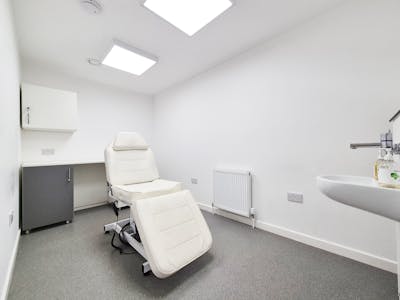 1827 Maryhill Road, Glasgow, Retail For Sale - room4_1.jpg