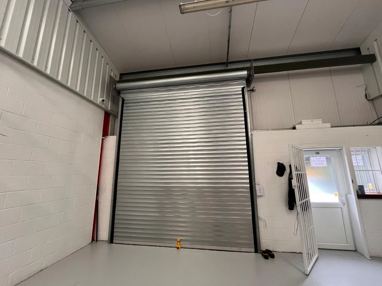 Unit 2 Lodge Yard, Aylesbury, Industrial To Let - 12.jpeg