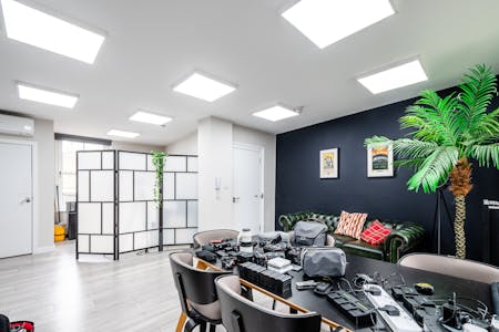 213 City Road, London, Office To Let - City Rd 213 12F  6.jpg