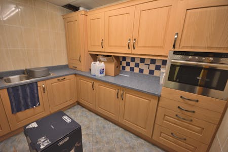Unit 6, Heywood, Distribution Warehouse / Light Industrial / Showroom / Trade Counter / Showroom / Industrial / Warehouse To Let - Kitchen