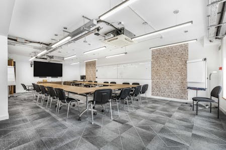 Fourth Floor, 15 Northburgh Street, London, Office To Let - 88_24085.JPG