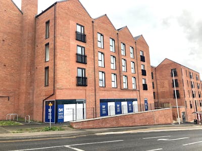 Block E Kirkstall Place, Leeds, Retail For Sale - Out Two.jpg