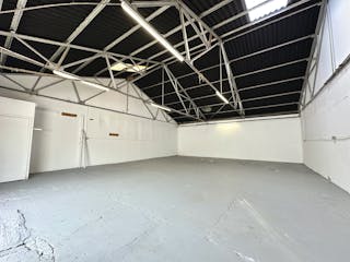 Unit 8B, Mimram Road, Hertford, Industrial To Let - IMG_0102.JPG