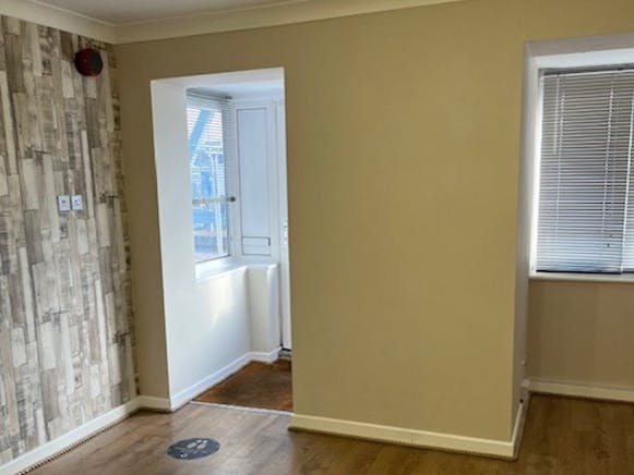 Unit 11C Cobb's Quay Marina, Woodlands Avenue, Poole, Office / Retail & Leisure To Let - Picture2.jpg