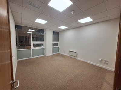 Office 2.0, 2F The Atrium, Cork, Office To Let - 20251103_172100.jpg