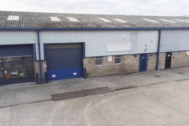 Unit 4 Sunbeam Industrial Estate, Park Royal, Industrial / Warehouse To Let - 1 3x2.jpg