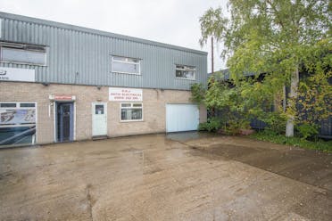 Unit 2a, Penfield Estate, Uxbridge, Industrial / Warehouse / Industrial / Warehouse To Let - 1 New.jpg - More details and enquiries about this property