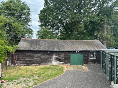 Unit 12, 25 & Top Shed, Ansells Yard, Billingshurst, Light Industrial To Let - Top Shed.JPG