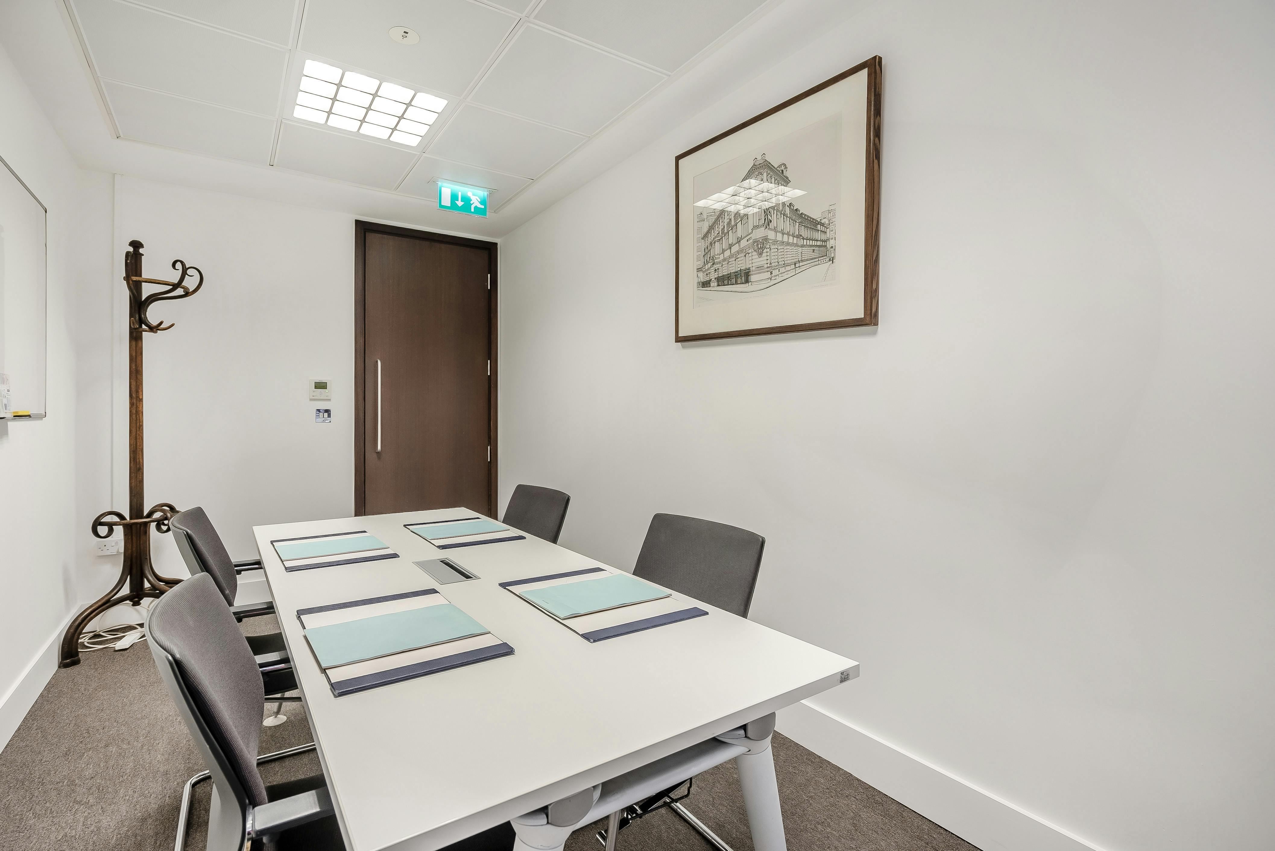 68 Cornhill, London, Offices To Let - 8562168interior16.jpg