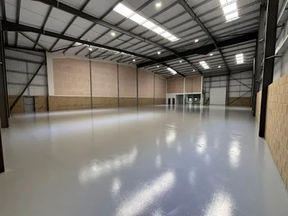 Unit 9, Hatch Industrial Park, Basingstoke, Industrial To Let - Picture6.jpg