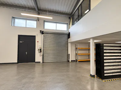 Unit 8, Brookside, Southend-on-Sea, Industrial / Office To Let - door