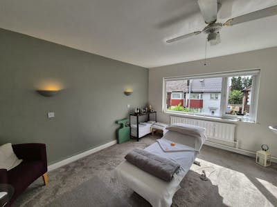Beechwood Cancer Care Centre, Chelford Grove, Stockport, D1 (Non Residential Institutions) / Office / Residential For Sale - 20250901_150934.jpg