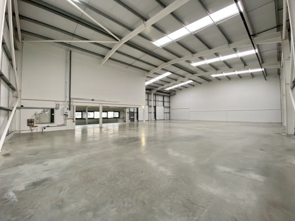 Unit 4, Tavis House Business Centre, Haddenham, Industrial To Let - UNIT 4 WAREHOUSE 2.JPG