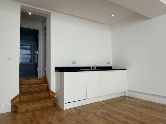 11 Park Square East, Leeds, Office To Let - IMG_0286.JPG