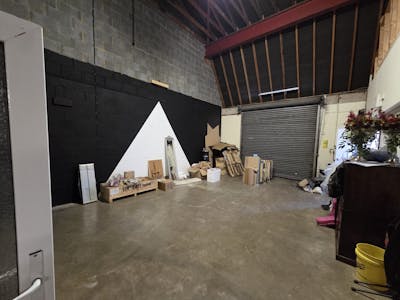 Unit 2, TAH House, Aviation Way, Southend-On-Sea, Industrial / Industrial / Warehouse To Let - IMG20250925WA0035.jpg