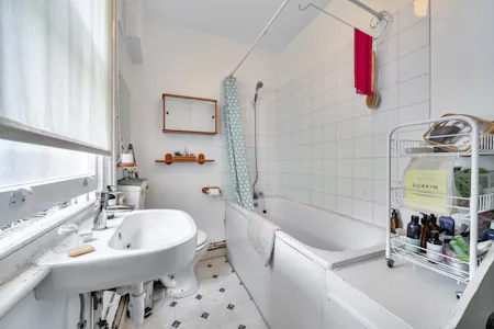 157 Bethnal Green Road, London, Investment For Sale - 1494494-10-6a57ac959f660.jpg