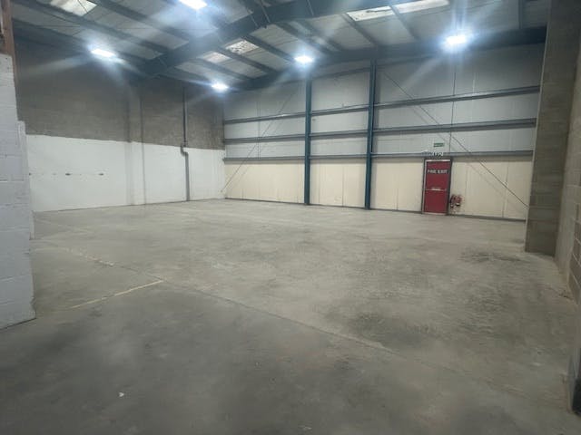 Unit 3 Westpoint, Vincients Road, - Interior  front to rear.jpg