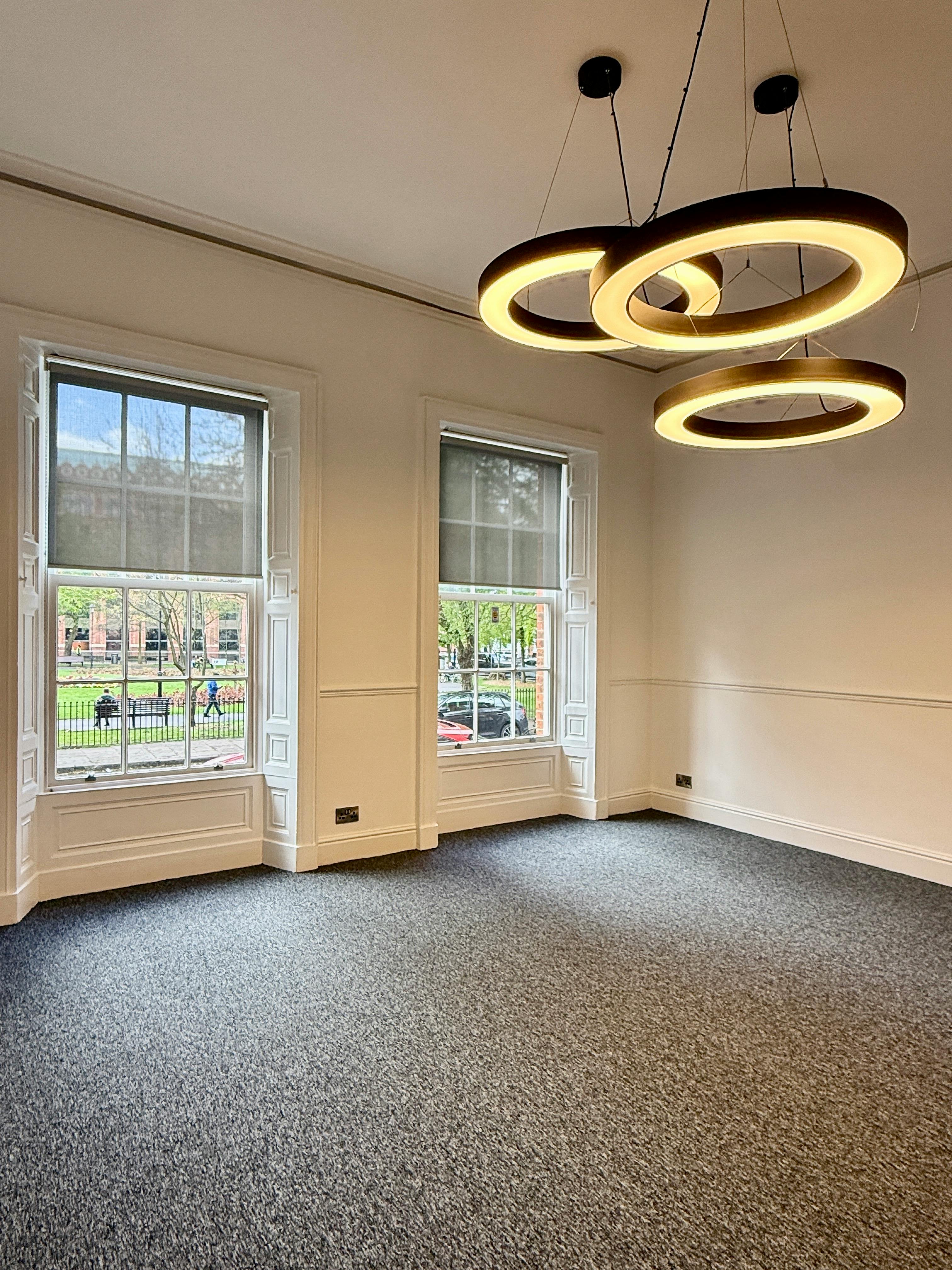 37 Park Square North, Leeds, Office To Let - 20260416_112644669_iOS.jpg