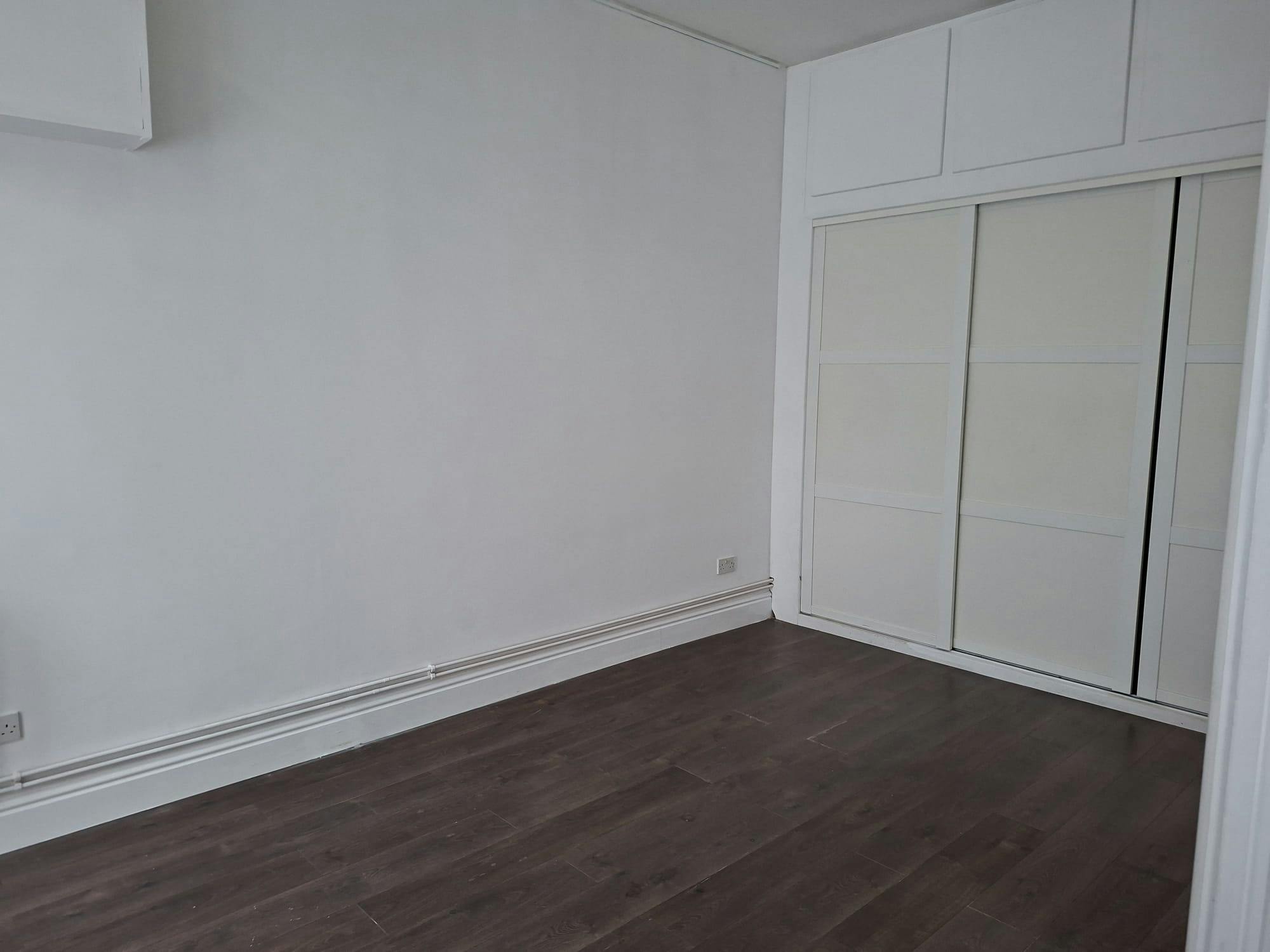 Office in Sheffield - photo 4