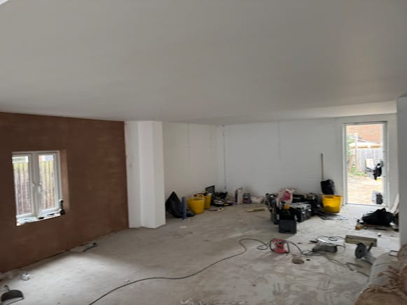 6 Baker Street, Weybridge, Retail To Let - IMG_6812.JPEG