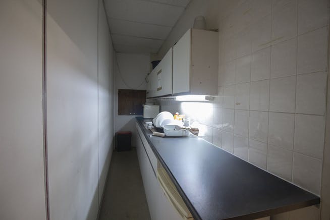 Unit 21, Park Royal Metro Centre, Park Royal, Office / Industrial / Warehouse For Sale - 12.jpg