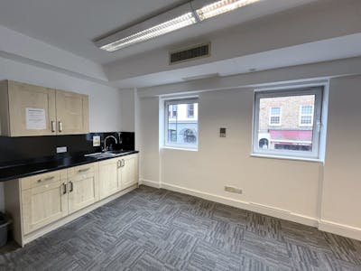 153-157 Cleveland Street, London, Office To Let - Image 5.jpg