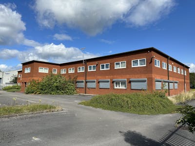 Warehouse and offices - 24,000 SQ FT, 7 Amber Drive, Langley Mill, Industrial/Logistics / Office / Industrial / Warehouse For Sale - IMG_2699.JPG