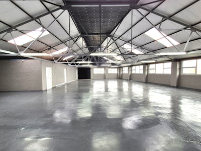 Brighton Road, Stockport, Industrial/Logistics To Let - 20260324_120619.jpg