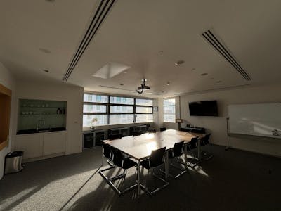 3rd Floor, Silverstone House, Sandyford, Dublin 18, Office To Let - cc23fd5c3976421eb9f04f2ba48f0860.JPG