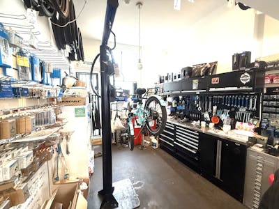 30 Queens Road, Brighton, Retail / High Street Retail / Retail - In Town / Retail - Out Of Town To Let - IMG_6521.jpg