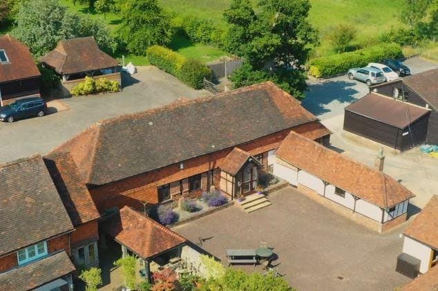 The Barn, Meadow Court, Faygate, Horsham, Office / Other To Let - 2.JPG