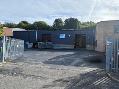Unit D1, Royle Pennine Trading Estate, Rochdale, Industrial/Logistics To Let - 6.jpg