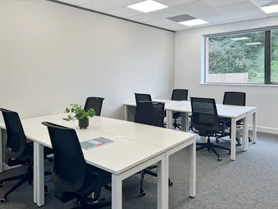 Regus - Leamington Spa, Nicholls House, Warwick, Office To Let - Regus_Leamington Spa_UK_Centre 7855_Office 1_LOCATIONHEROIMAGE.jpg
