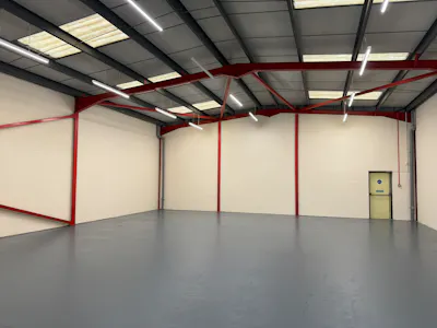 Unit 7, Aston Fields Industrial Estate, Bromsgrove, Industrial/Logistics To Let - IMG_3291.JPG