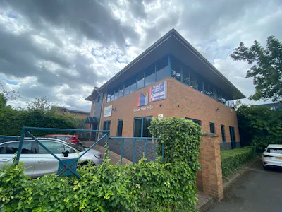 Unit 4, Leeds, Office To Let - IMG_3013.jpg