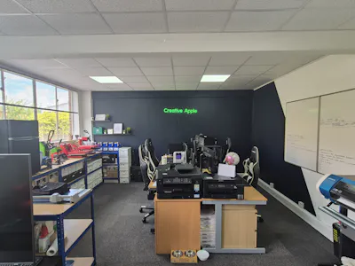 Europa Business Park, Cheadle, Industrial/Logistics / Office To Let - 20260619_131122.jpg