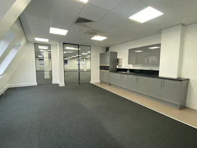 Second Floor, Gainsborough House, 34-40 Grey Street, Newcastle upon Tyne, Mixed Use / Office To Let - Gainsborough 3.JPG