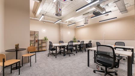 humanSpaces - 10 South Parade, Leeds, Serviced Office To Let - DSC08552.jpg