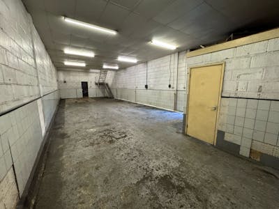 Unit 2 Corton Trading Estate, Benfleet, Industrial To Let - IMG20250404WA0012.jpg