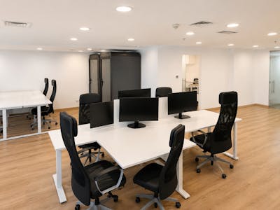 One Lake Plaza, Jumeirah Lake Towers, Dubai, Office To Let - 466C9663-89B5-414E-9E7B-077B4CC82AD1.jpeg