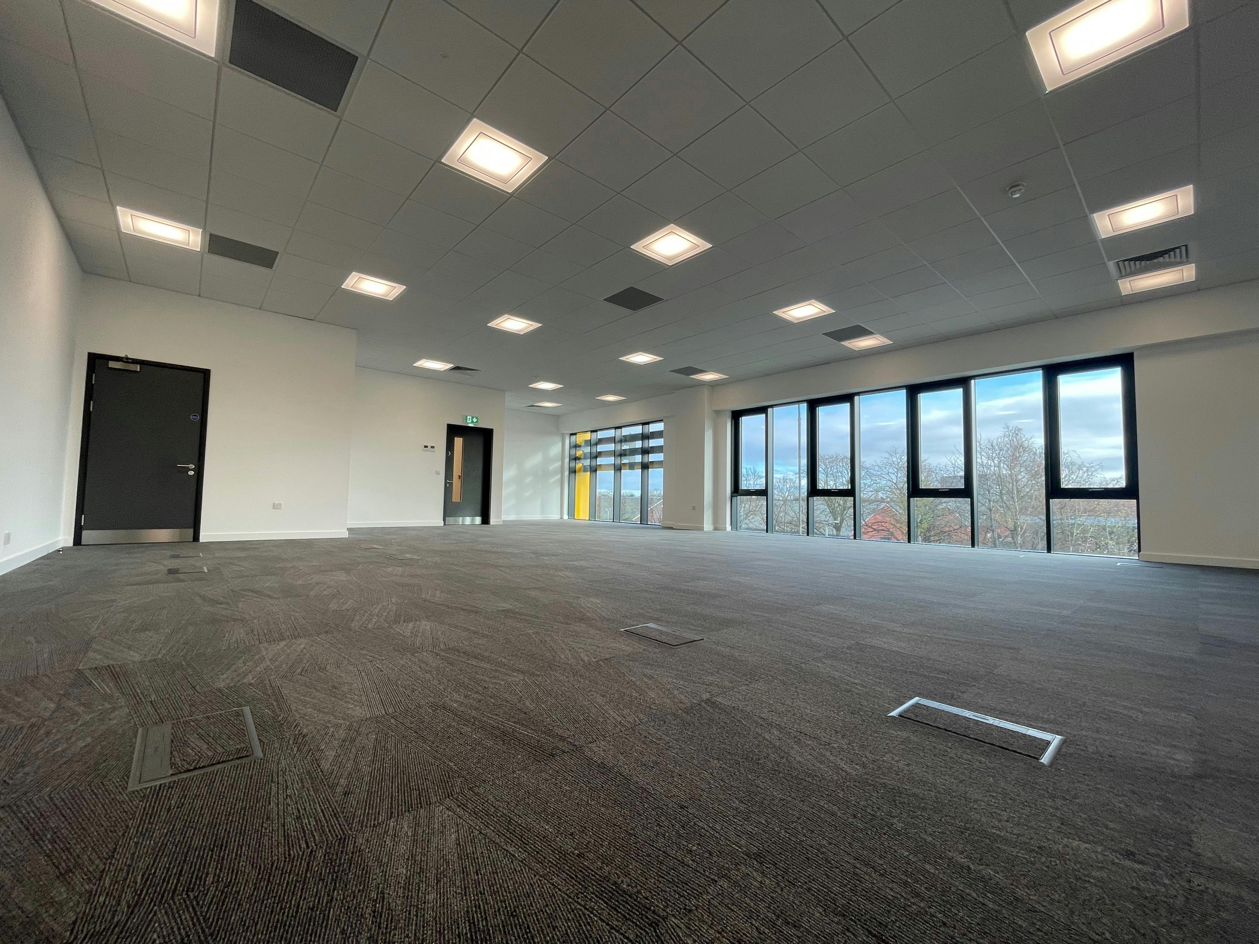 INTER, Tewin Road, Welwyn Garden City, Hertfordshire, Warehouse & Industrial To Let - IMG_2416.jpeg